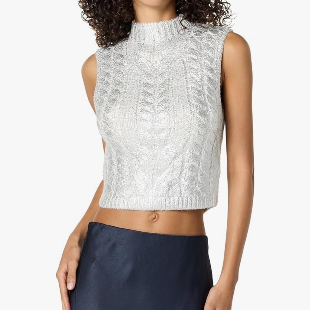 The Drop Women's Skye Metallic Cropped Vest size medium